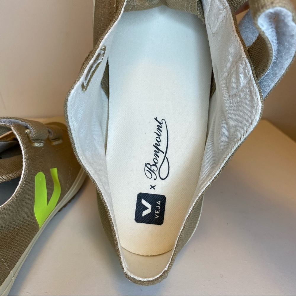 VEJA x BONPOINT Ollie Touch Strap Canvas Sneakers Dune Beige Sz 35 US 4 Unisex - Picture 11 of 11
